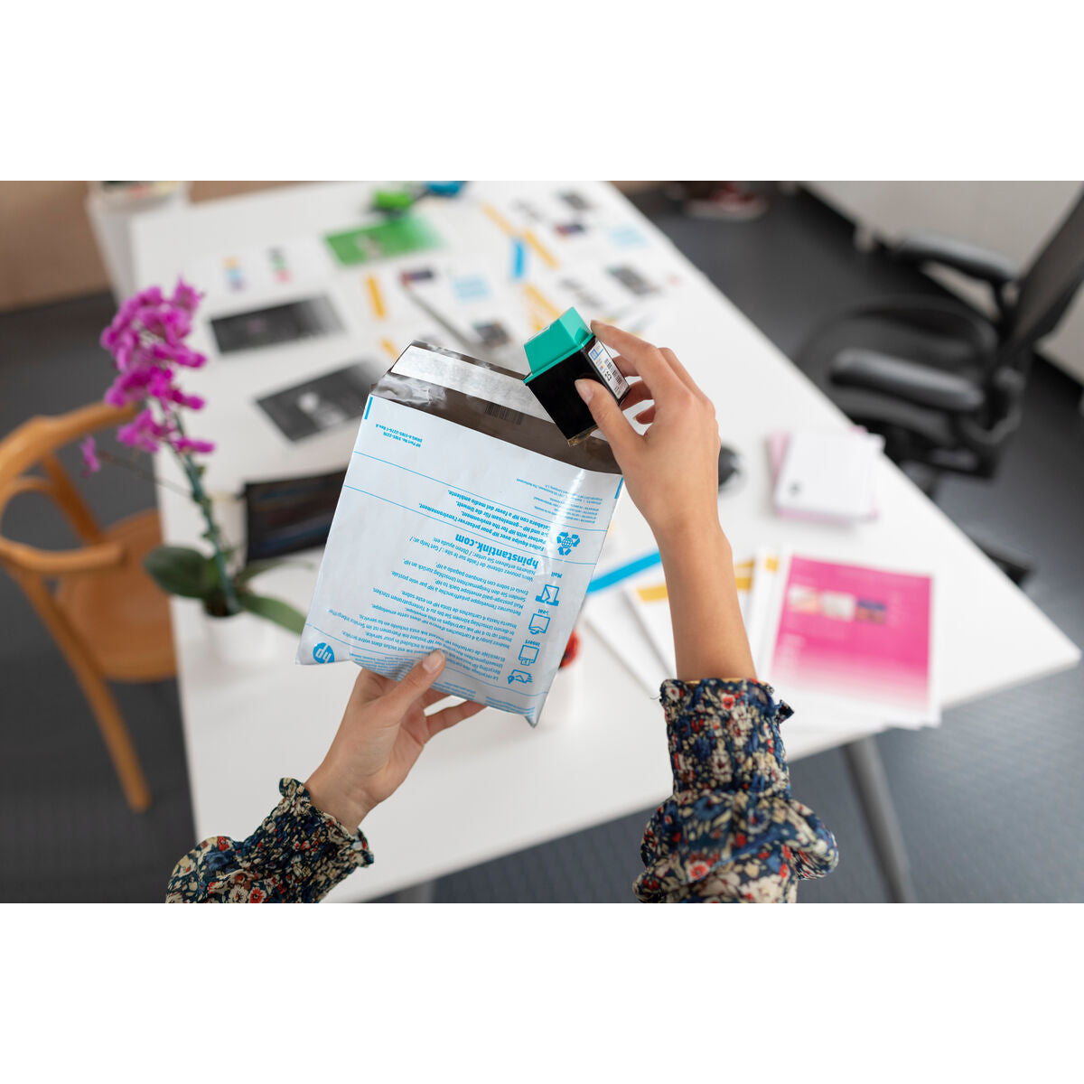 V6H12BD5356AF184F6FABC76A7E440CD60CR4455520P2