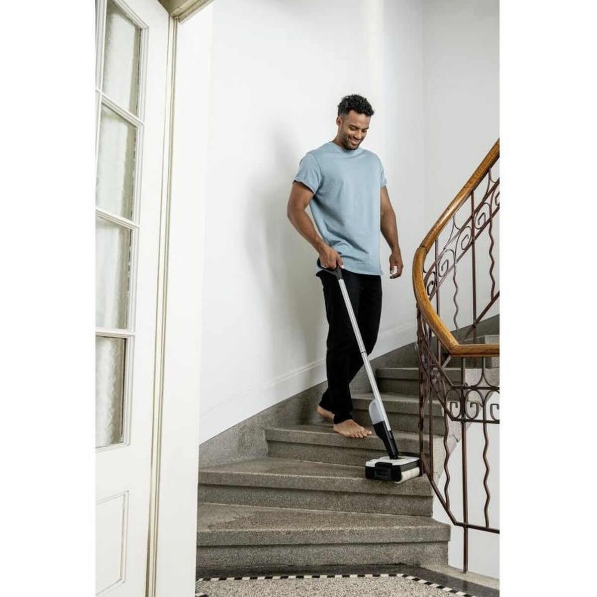 V7HFF12DEFB08335ABBC2EA6413B6A8C62DR6332004P3