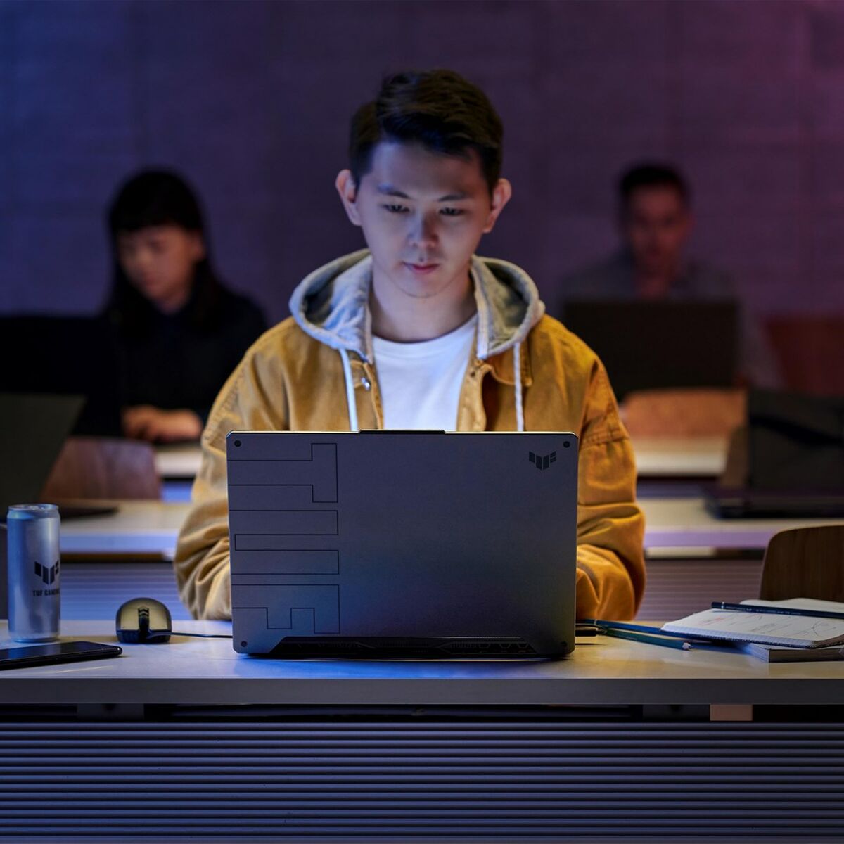 V7H8A2EC7EBE9D1A1A19FF22E3C5DA2E560R6512107P5