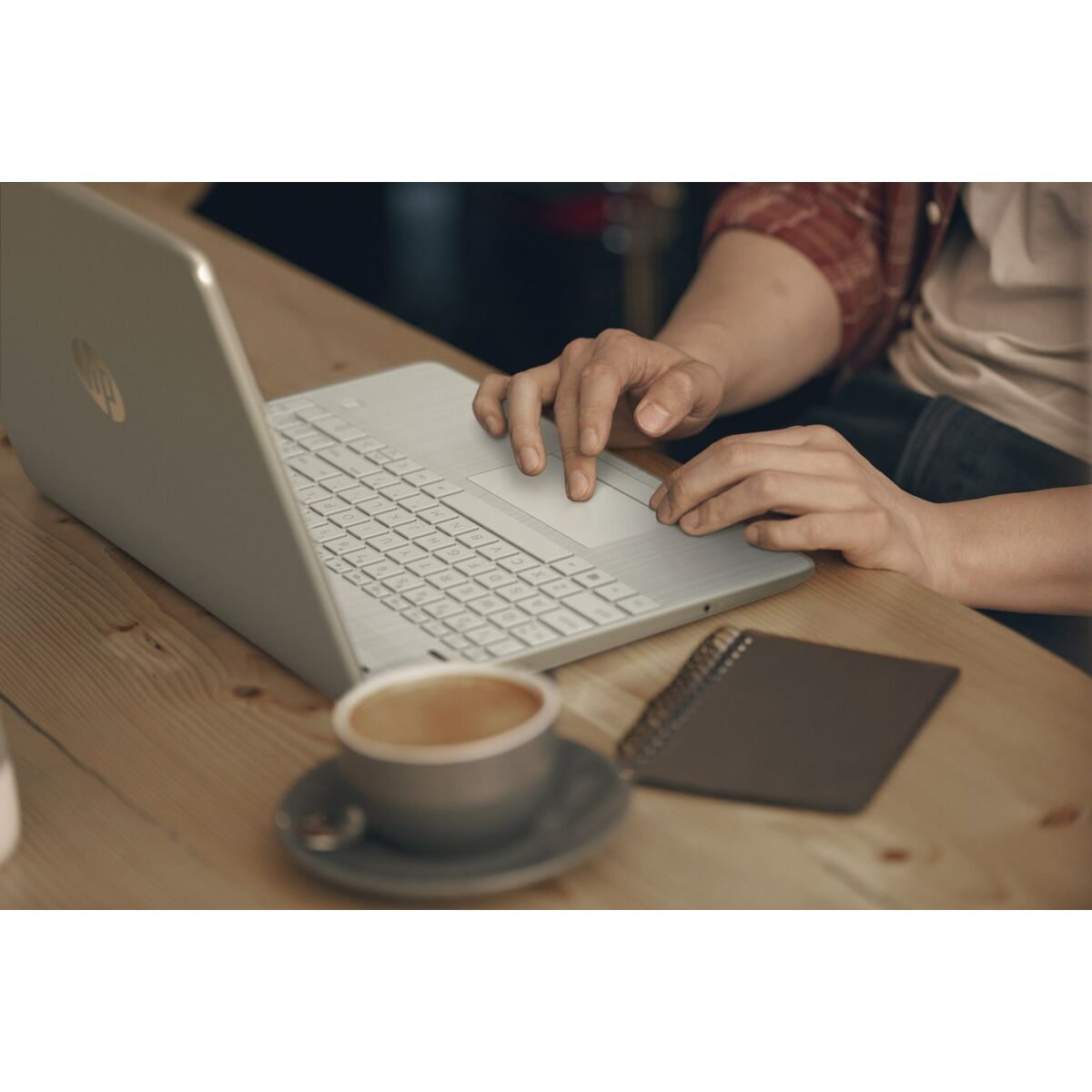 V6H04AFC0F82C93E89B728656C697E786C7R6343695P5