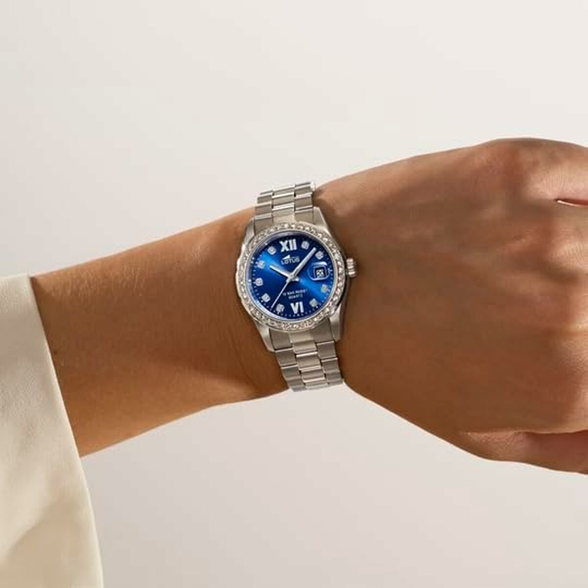 V9H8BA655F5F97A04B242C6FA19C185522DR3658940P3